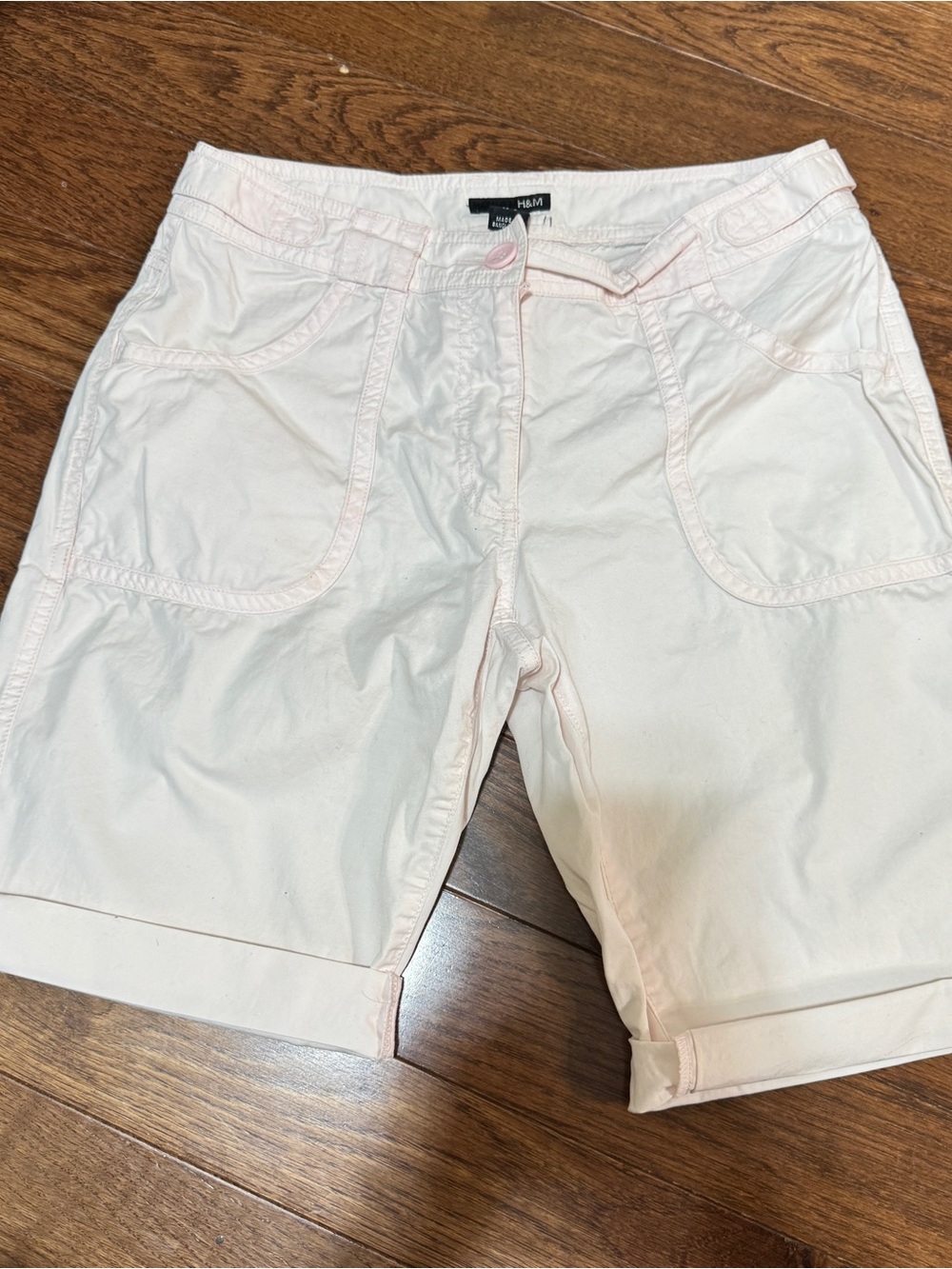 H&M Light Pink Women's Bermuda Shorts